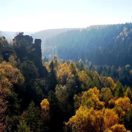 بيت ضيافة Sachsenstuebel كونيجشتاين آن دير إلب